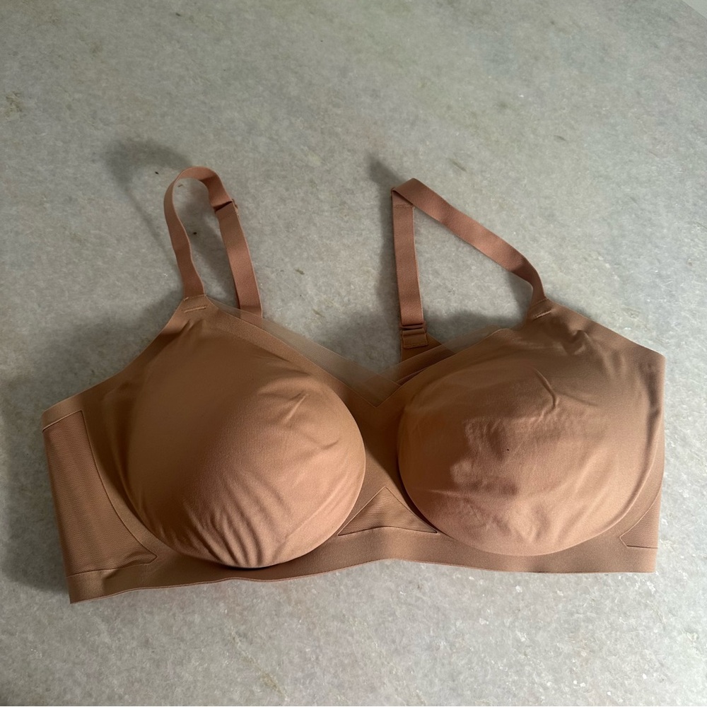 HONEYLOVE CrossOver Bra Size XL Sand 38 D/DD(E)